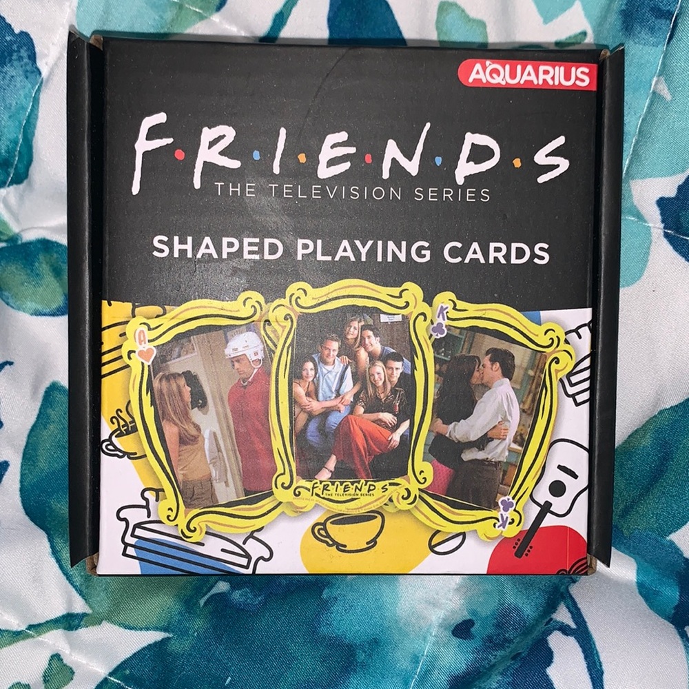 FRIENDS Shaped playing cards
